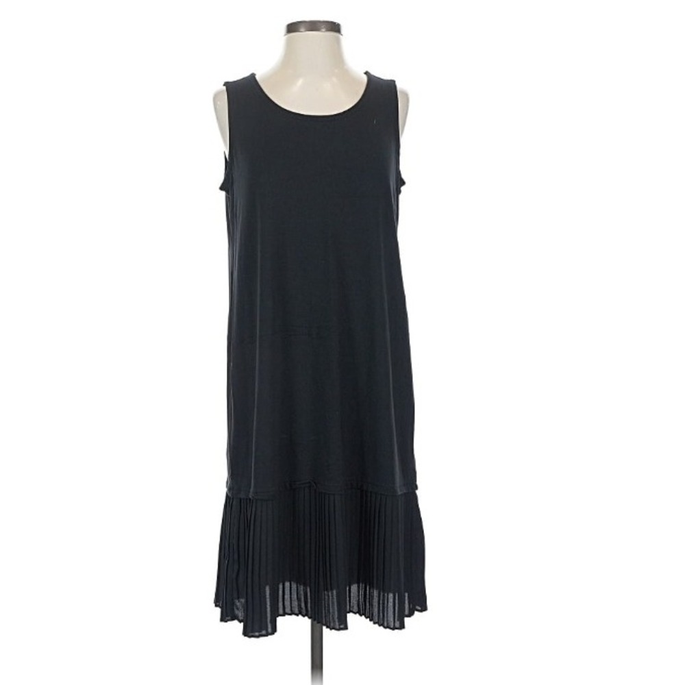 J. Jill Wearever Black Sleeveless Shift Dress Pleated Hem Knit Small Casual